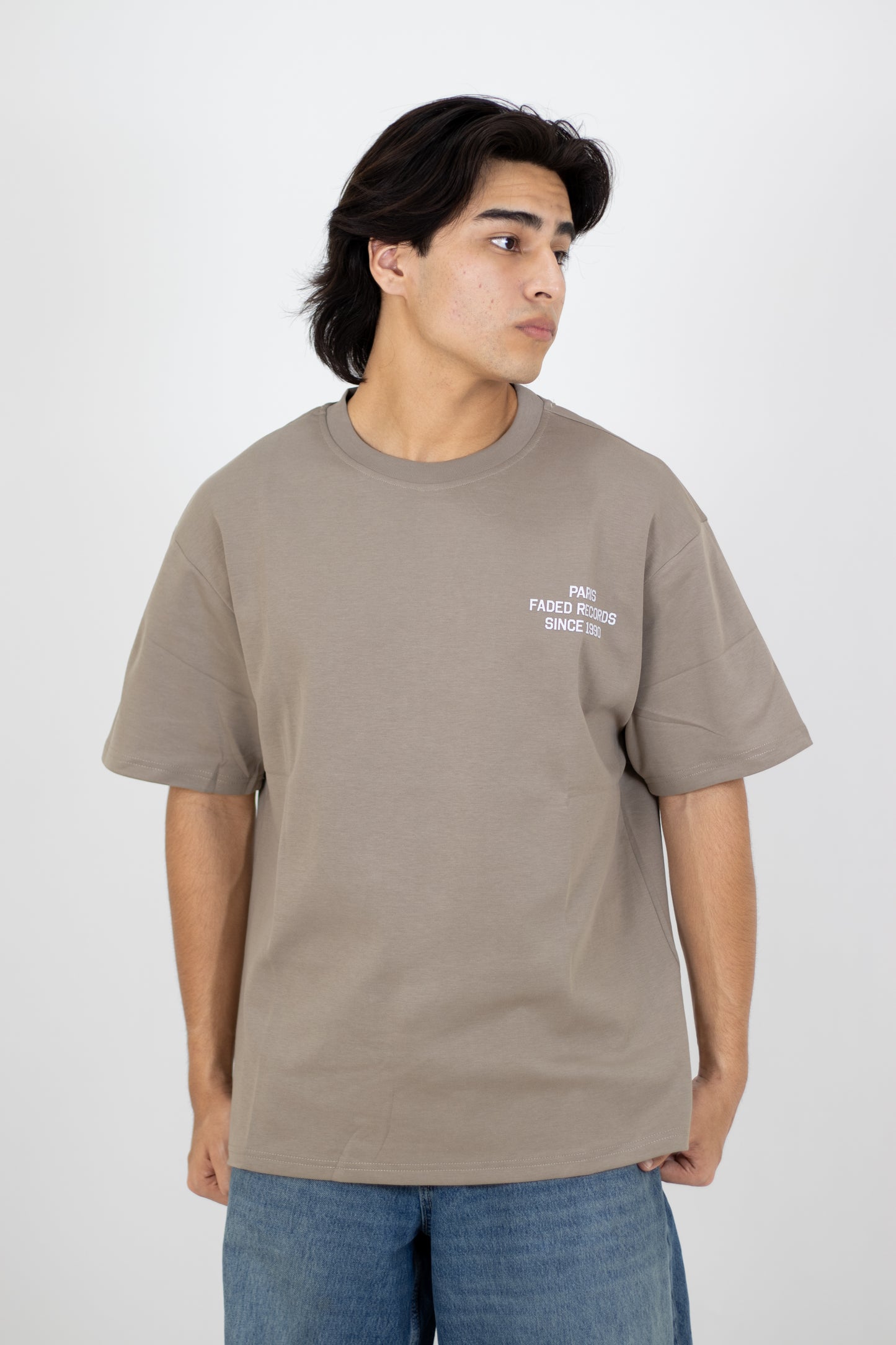PLAYERA OVERSIZE ESTAMPADO PARIS