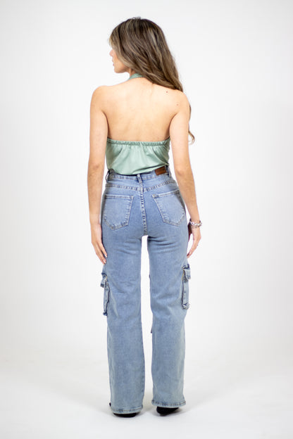 BODY CON BROCHE DORADO