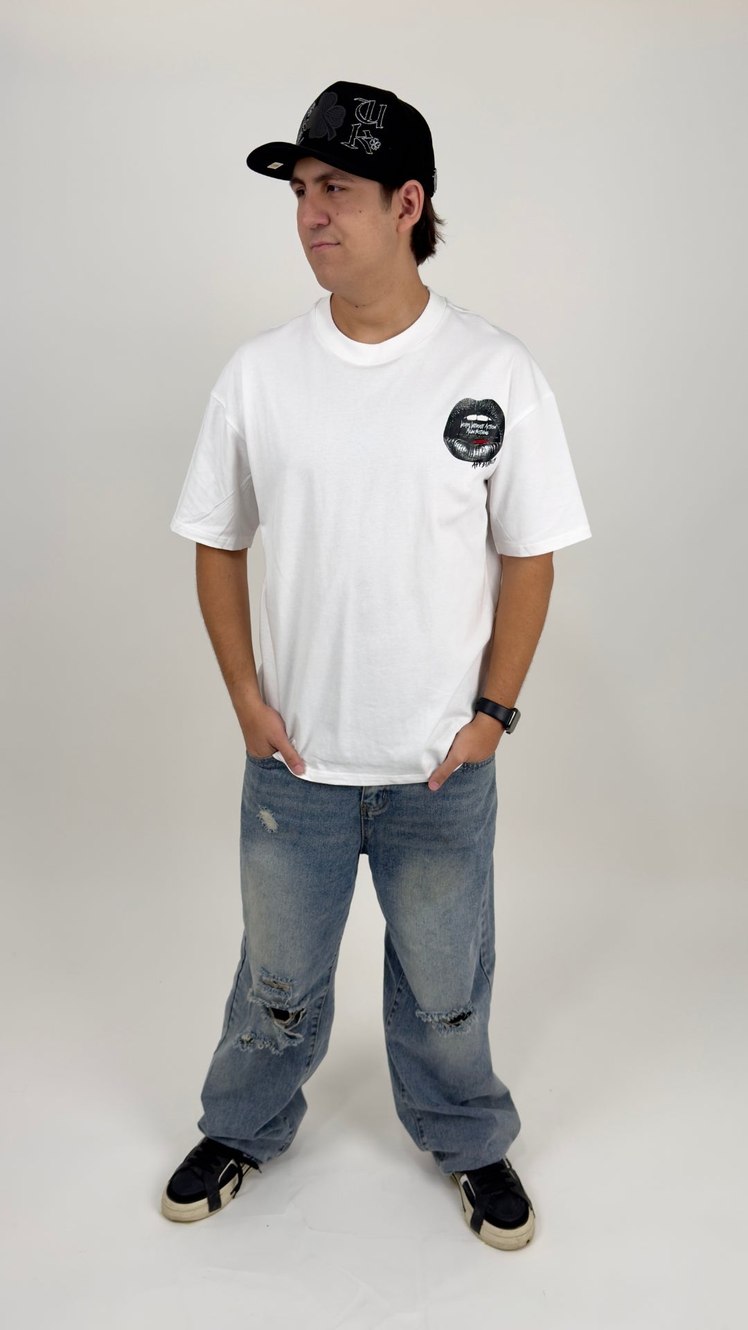 Playera Empty Mouth