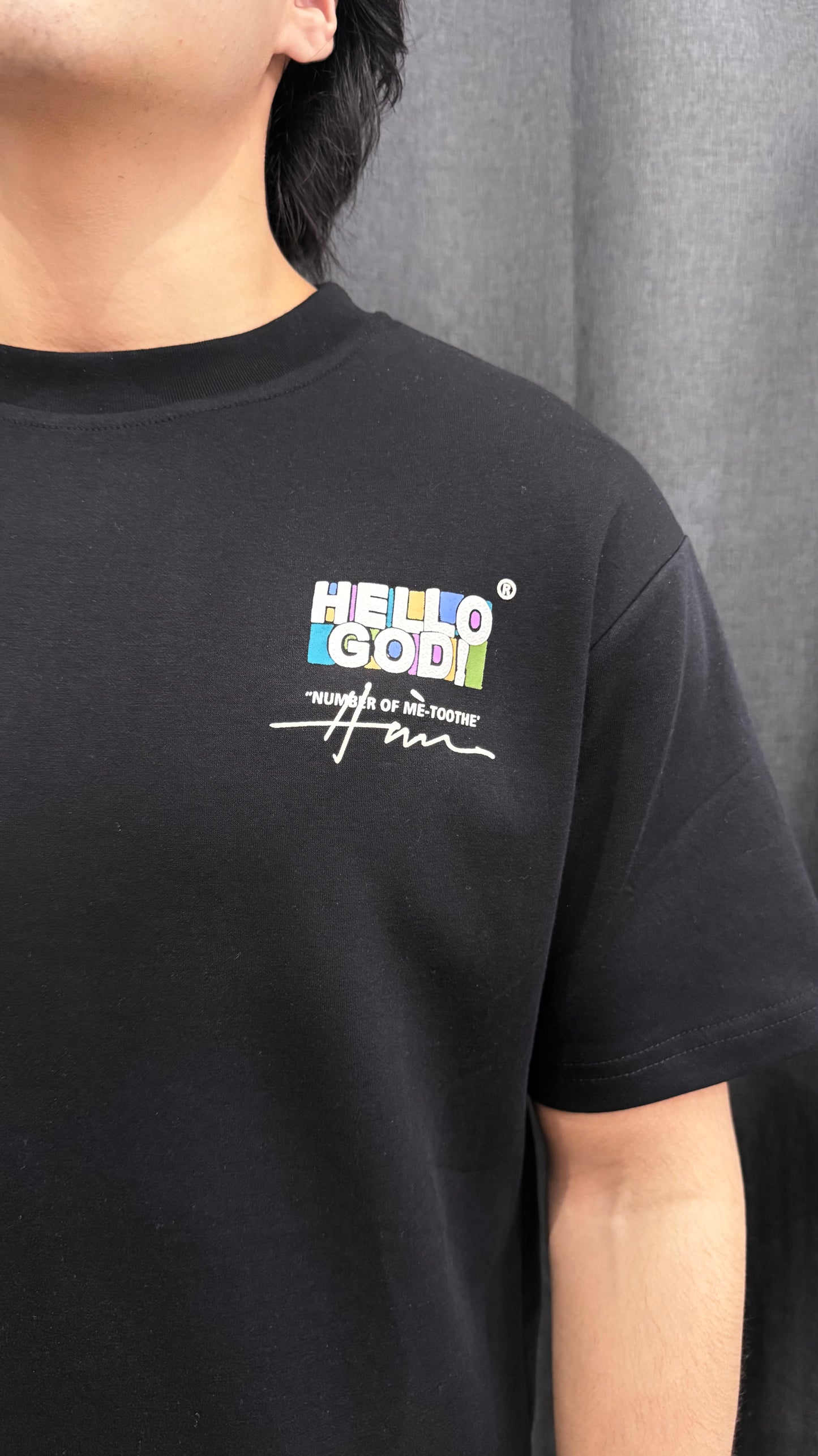 Playera Oversize Unisex con Diseño “Hello God” Estilo Urbano Premium