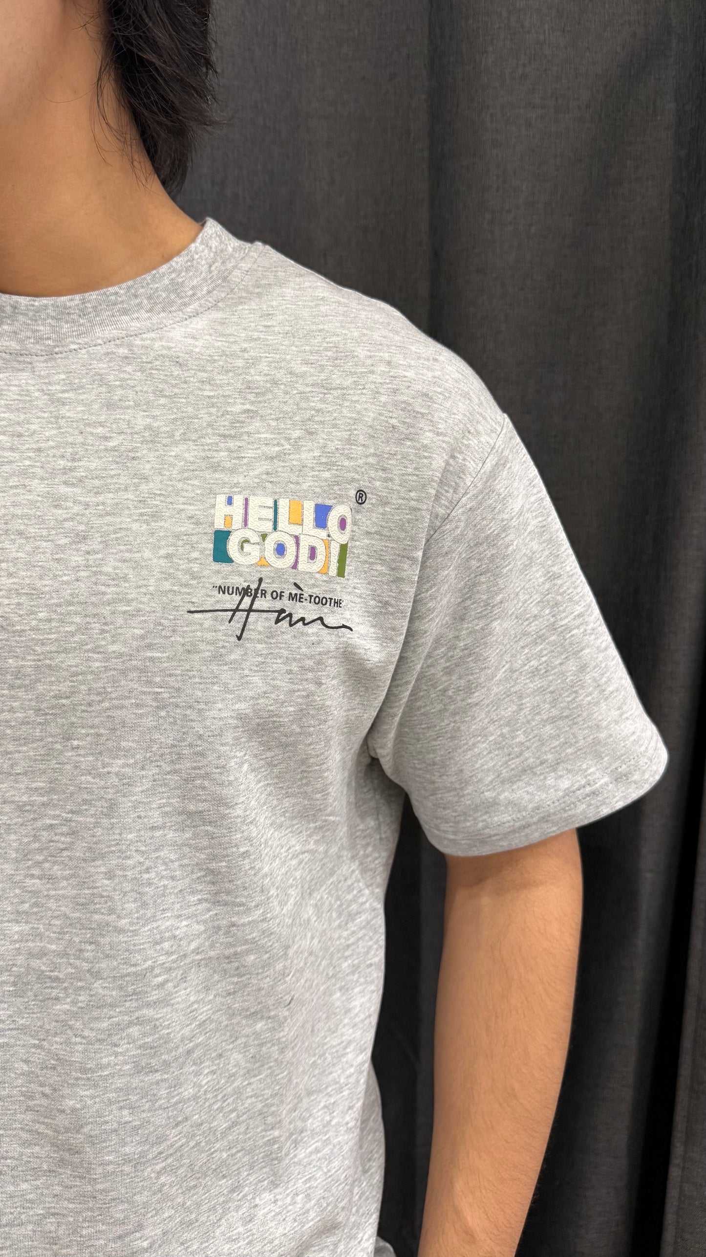 Playera Oversize Unisex con Diseño “Hello God” Estilo Urbano Premium