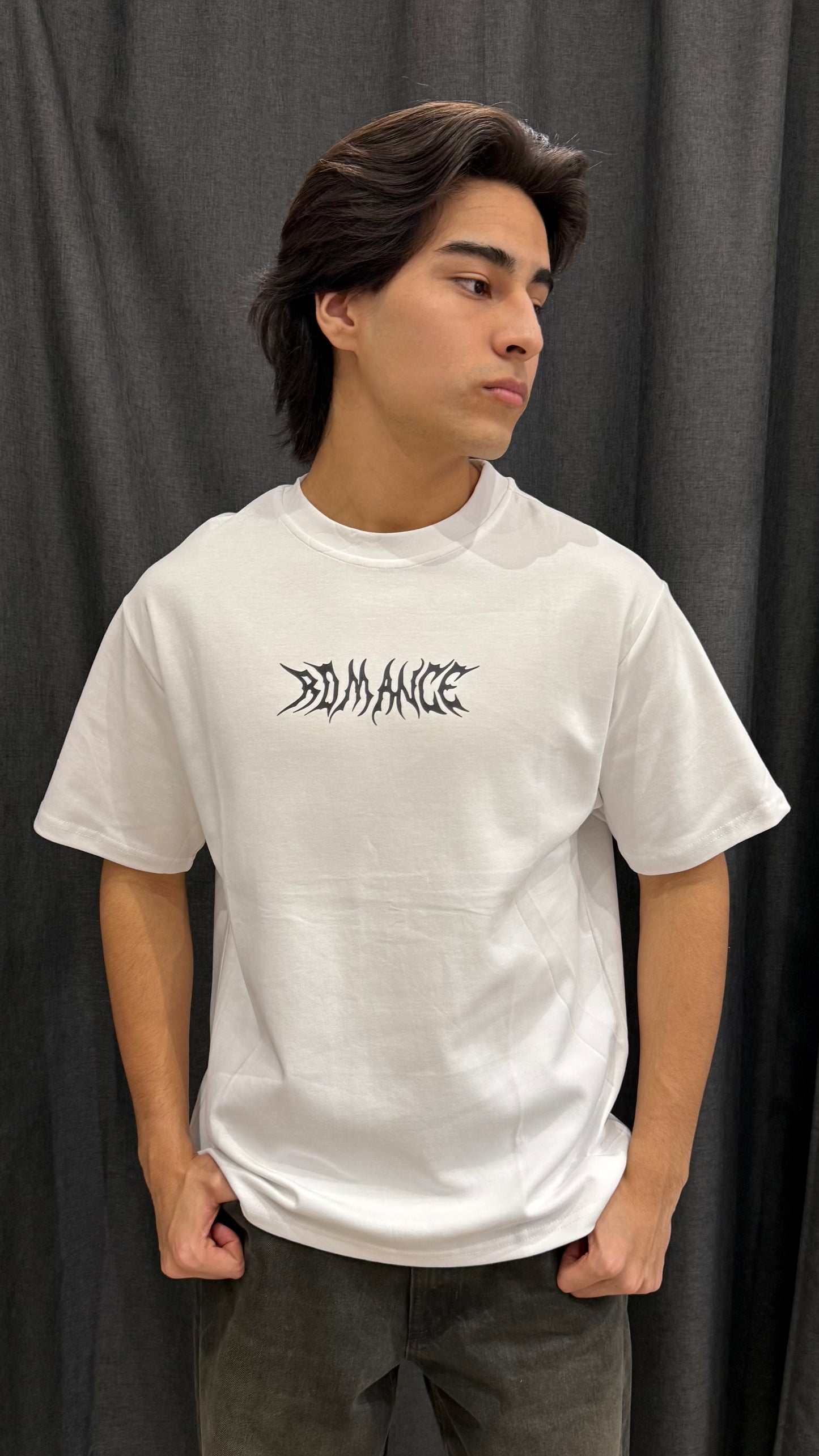 Playera Oversize Unisex con Diseño “Romance" Estilo Urbano Premium
