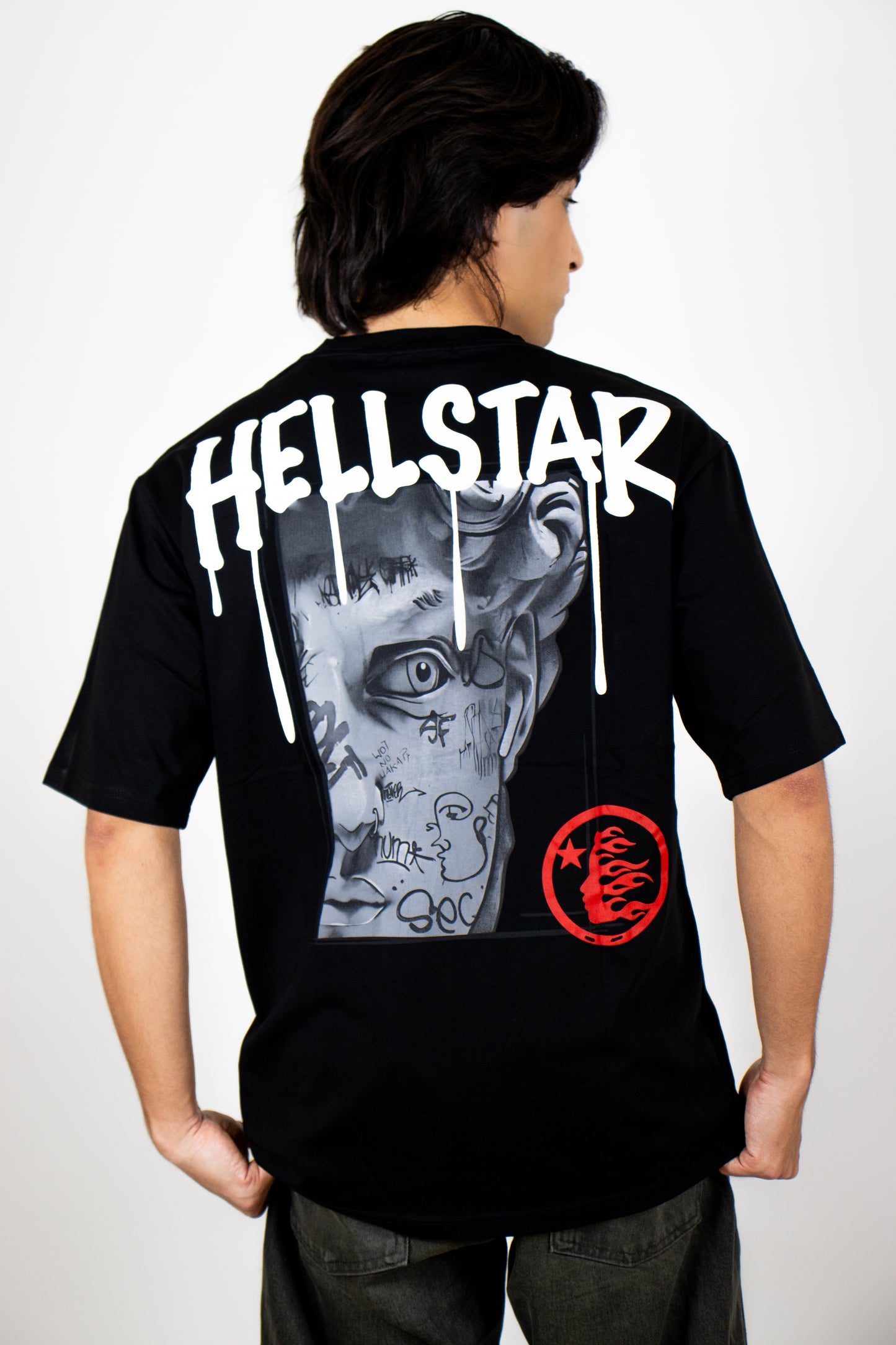 PLAYERA OVERSIZE ESTAMPADO HELLSTAR