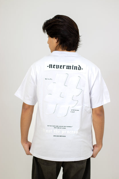 PLAYERA OVERSIZE ESTAMPADO NEUERMIND