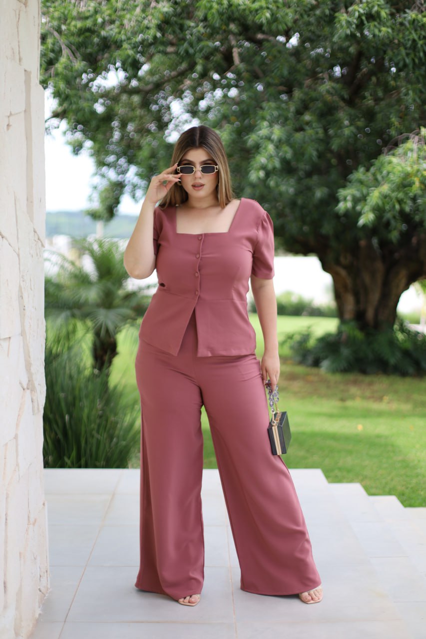 Conjunto Curvy Eleganza